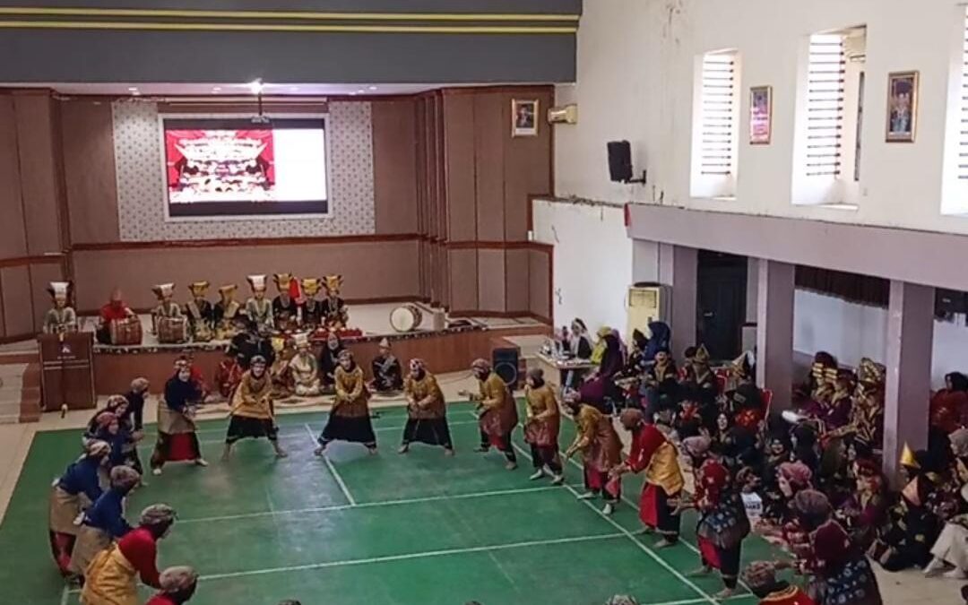 TRADISI RANDAI: MEMELIHARA IDENTITAS BUDAYA MINANGKABAU