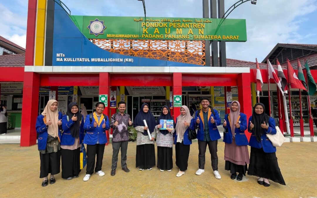 ESA Goes To School: Ajak Siswa SLTA Bergabung ke Prodi Tadris Bahasa Inggris UIN MY Batusangkar