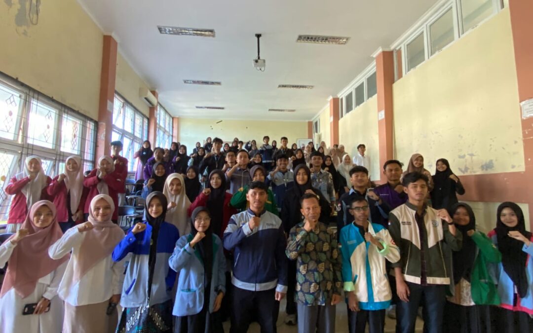 Mahasiswa ESA Gelar MOSCHO & LKTI 2025 Hadirkan Semangat Akademik dan Motivasi Beasiswa di FTIK UIN MY Batusangkar