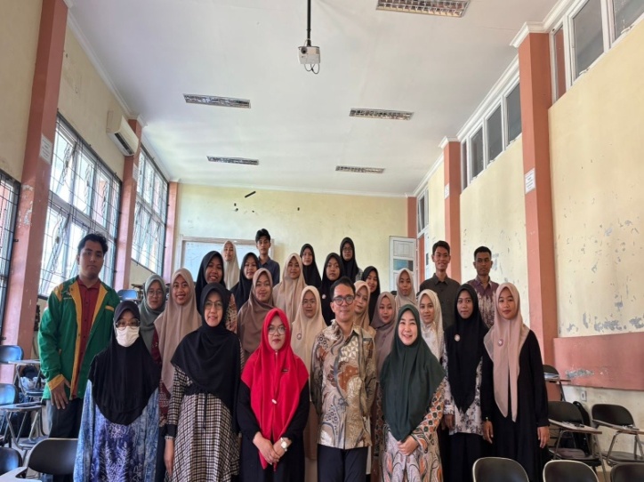 Prodi Tadris Kimia UIN Mahmud Yunus Batusangkar Angkat Peluang dan Tantangan AI dalam Pembelajaran dan Riset Mahasiswa