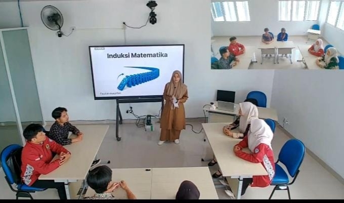 Fauziah Musyrifah Raih Peserta Terbaik III pada Cabang Microteaching Mahasiswa FORDETAK 2026